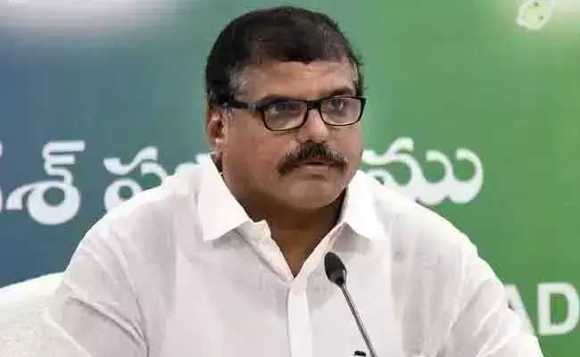 Botsa Satyanarayana :  మా సహనాన్ని అలుసుగా తీసుకోవద్దు : మంత్రి బొత్స Botsa Satyanarayana :  మా సహనాన్ని అలుసుగా తీసుకోవద్దు : మంత్రి బొత్స