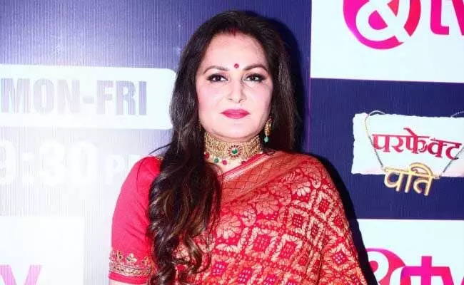Jayaprada : జయప్రద ఇంట్లో విషాదం ...! Jayaprada : జయప్రద ఇంట్లో విషాదం ...!