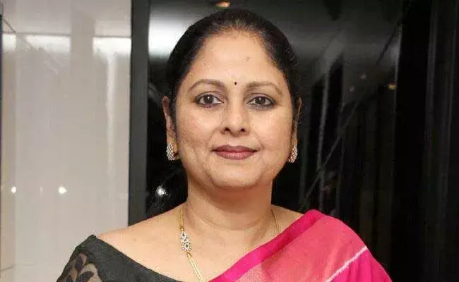 jayasudha : జయసుధకు కరోనా పాజిటివ్..! jayasudha : జయసుధకు కరోనా పాజిటివ్..!
