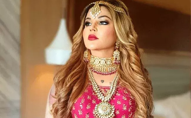 Rakhi Sawant: ప్రేమికుల రోజు విడాకులు.. నటి ఎమోషనల్ పోస్ట్