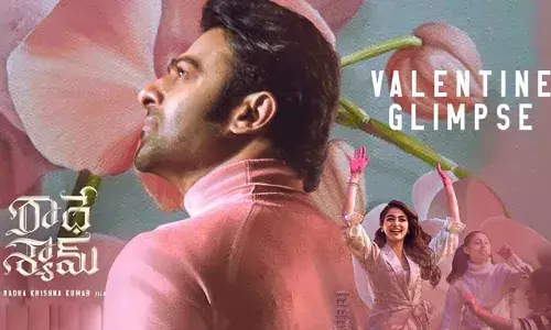 Radhe Shyam Glimpse: ఇంత మంచి అబ్బాయికి ఇంకా పెళ్లి ఎందుకు కాలేదు?.. Radhe Shyam Glimpse: ఇంత మంచి అబ్బాయికి ఇంకా పెళ్లి ఎందుకు కాలేదు?..