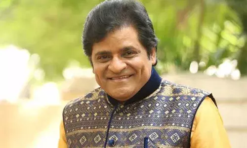 Ali Meet jagan : రెండు వారాల్లో ప్రకటన ఉంటుందని అనుకుంటున్నాను : అలీ Ali Meet jagan : రెండు వారాల్లో ప్రకటన ఉంటుందని అనుకుంటున్నాను : అలీ