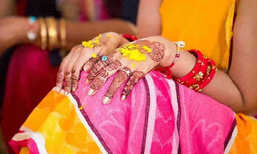 Uttar Pradesh: పెళ్లింట విషాదం.. బావిలో పడి 13 మంది మృతి Uttar Pradesh: పెళ్లింట విషాదం.. బావిలో పడి 13 మంది మృతి