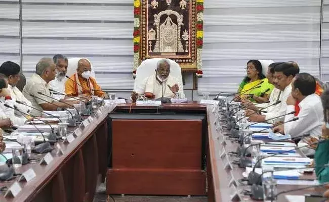 TTD : పలు కీలక నిర్ణయాలకు టీటీడీ పాలకమండలి ఆమోదం