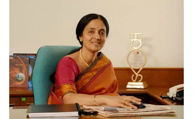 Chitra Ramkrishna (tv5news.in)