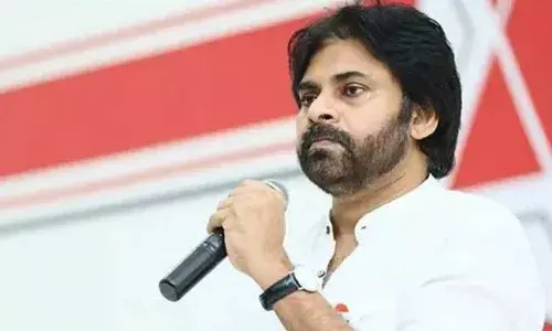 Pawan Kalyan : పవన్ కళ్యాణ్కు తప్పిన ప్రమాదం ..! Pawan Kalyan : పవన్ కళ్యాణ్కు తప్పిన ప్రమాదం ..!