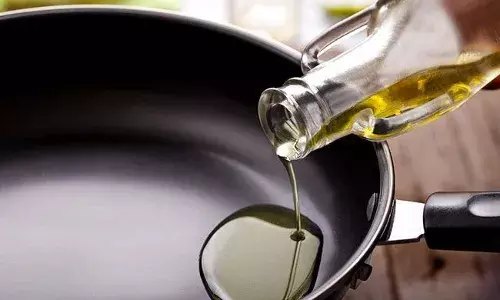 Cooking Oil Prices: భారీగా పెరుగుతున్న వంటనూనె ధరలు.. ఎంతంటే..?