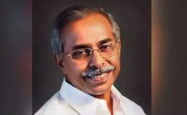 YS Vivekananda Reddy: వివేకా హత్య ప్రదేశంలో దొరికిన లేఖపై సీబీఐ ప్రత్యేక దర్యాప్తు.. YS Vivekananda Reddy: వివేకా హత్య ప్రదేశంలో దొరికిన లేఖపై సీబీఐ ప్రత్యేక దర్యాప్తు..