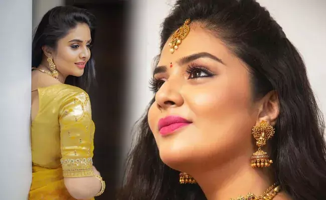 Sreemukhi (tv5news.in)