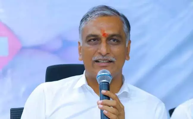 Harish Rao : కేసీఆర్ కేంద్రానికి శత్రువయ్యారు : హరీష్ రావు Harish Rao : కేసీఆర్ కేంద్రానికి శత్రువయ్యారు : హరీష్ రావు