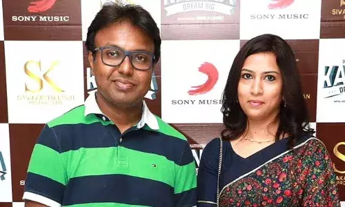 D Imman : విడాకులై మూడు నెలలు... రెండో పెళ్ళికి రెడీ అయిపోయిన స్టార్ మ్యూజిక్ డైరెక్టర్..! D Imman : విడాకులై మూడు నెలలు... రెండో పెళ్ళికి రెడీ అయిపోయిన స్టార్ మ్యూజిక్ డైరెక్టర్..!