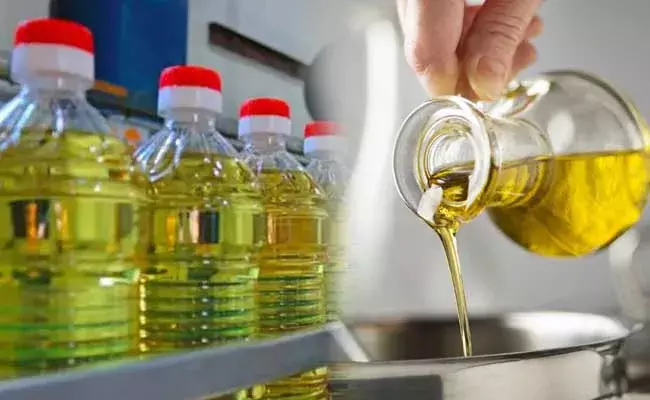 Oil Price : వంటనూనె ప్యాకెట్‌ రూ.200 ?