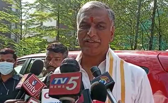 Harish Rao :  సీఎం కేసీఆర్ ఆశీస్సులతో మూడోసారి బడ్జెట్ ప్రవేశపెడుతున్నా: హరీష్రావు Harish Rao :  సీఎం కేసీఆర్ ఆశీస్సులతో మూడోసారి బడ్జెట్ ప్రవేశపెడుతున్నా: హరీష్రావు