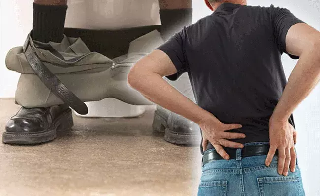 Piles: పైల్స్ తో బాధపడుతున్నారా.. అయితే పొరపాటున కూడా వీటిని..