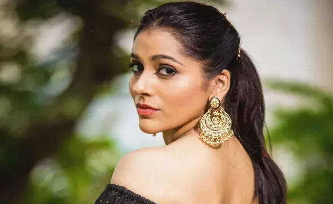 Rashmi Gautam (tv5news.in) Rashmi Gautam (tv5news.in)