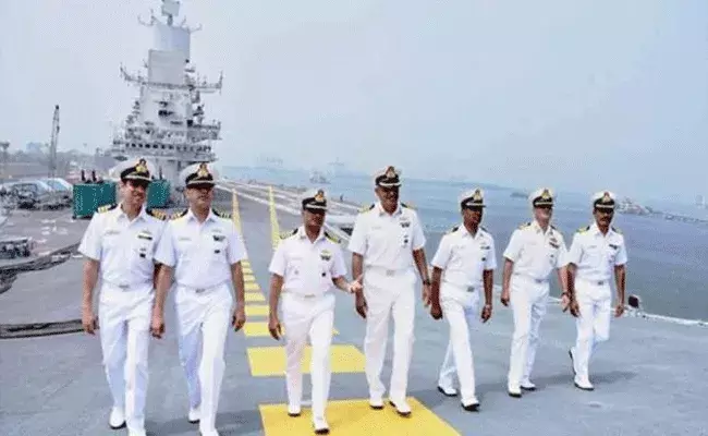Indian Navy Recruitment 2022: టెన్త్ అర్హతతో ఇండియన్ నేవీలో ఉద్యోగాలు.. జీతం రూ. 19900 - 63200