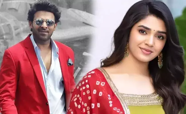 Krithi Shetty: ప్రభాస్ కోసం ముగ్గురు భామలు.. అందులో ఒకరు కృతి శెట్టి.. Krithi Shetty: ప్రభాస్ కోసం ముగ్గురు భామలు.. అందులో ఒకరు కృతి శెట్టి..