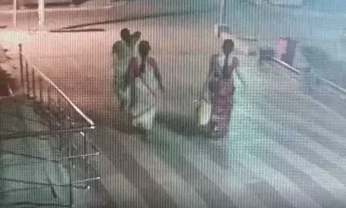 chittoor : చిత్తూరు ప్రభుత్వాస్పత్రిలో పసికందు కిడ్నాప్