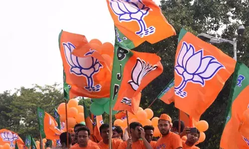 BJP: గతానికి భిన్నంగా పావులు కదుపుతున్న బీజేపీ.. అభ్యర్థుల ఎంపిక విషయంలో.. BJP: గతానికి భిన్నంగా పావులు కదుపుతున్న బీజేపీ.. అభ్యర్థుల ఎంపిక విషయంలో..