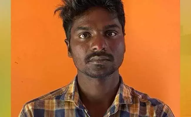 Nellore : ప్రేమించలేదన్న కోపంతో ఇంటర్‌ విద్యార్థిని గొంతు కోసిన ప్రేమోన్మాది.. !