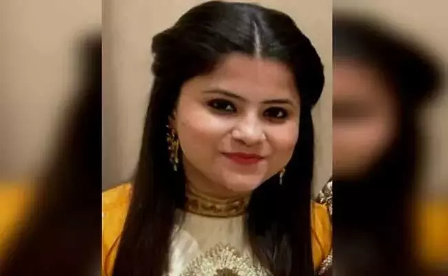 Rajasthan : అందంతో వ్యాపారవేత్తకు వల.. ఆపై బ్లాక్మెయిలింగ్.. చివరికి Rajasthan : అందంతో వ్యాపారవేత్తకు వల.. ఆపై బ్లాక్మెయిలింగ్.. చివరికి