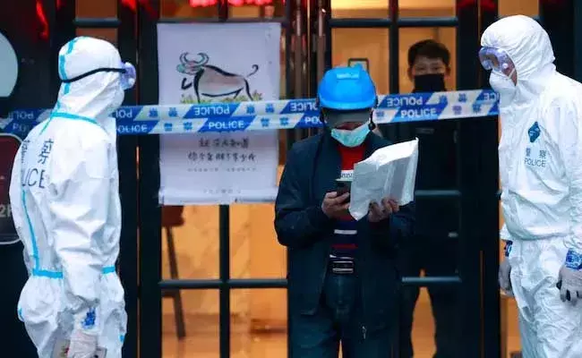 China : చైనాలో దారుణంగా పరిస్థితులు.. 50 వేలకు పైగా కేసులు..! China : చైనాలో దారుణంగా పరిస్థితులు.. 50 వేలకు పైగా కేసులు..!