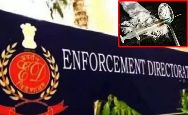 Tollywood Drug Case: టాలీవుడ్ డ్రగ్స్ కేసులో ఈడీ దూకుడు.. కోర్టు ధిక్కరణ పిటిషన్ దాఖలు.. Tollywood Drug Case: టాలీవుడ్ డ్రగ్స్ కేసులో ఈడీ దూకుడు.. కోర్టు ధిక్కరణ పిటిషన్ దాఖలు..