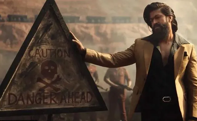 KGF 2 Trailer: వైలెన్స్ నాకు నచ్చదు అంటున్న యశ్.. కేజీఎఫ్ చాప్టర్ 2 ట్రైలర్ రిలీజ్.. KGF 2 Trailer: వైలెన్స్ నాకు నచ్చదు అంటున్న యశ్.. కేజీఎఫ్ చాప్టర్ 2 ట్రైలర్ రిలీజ్..