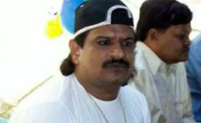 Nayeem: గ్యాంగ్స్టర్ నయీమ్ కేసులో కీలక పరిణామం.. రూ. 150 కోట్ల ఆస్తులు సీజ్.. Nayeem: గ్యాంగ్స్టర్ నయీమ్ కేసులో కీలక పరిణామం.. రూ. 150 కోట్ల ఆస్తులు సీజ్..