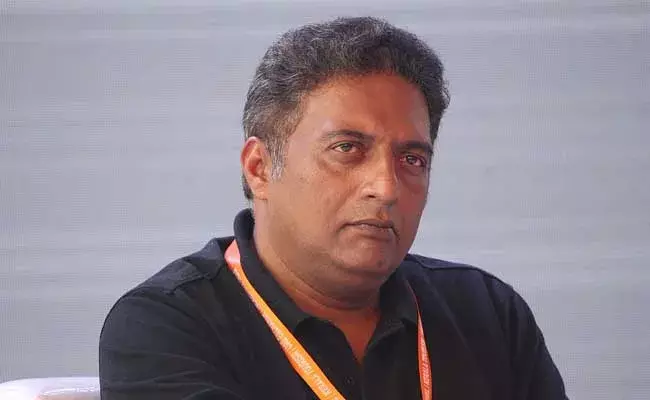 Prakash Raj : ఆ టైంలో ఆత్మహత్య చేసుకోవాలని అనుకున్నాను : ప్రకాష్ రాజ్ Prakash Raj : ఆ టైంలో ఆత్మహత్య చేసుకోవాలని అనుకున్నాను : ప్రకాష్ రాజ్