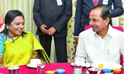 CM KCR : సీఎం కేసీఆర్‌ రాజ్‌భవన్‌లో ఉగాది వేడుకలకు వెళ్తారా..?