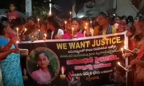 ప్రేమ మోసానికి బలైన మైనర్ బాలిక.. గర్భవతిని చేసి ఆ పై గర్భనిరోధక మాత్రలు ఇచ్చి