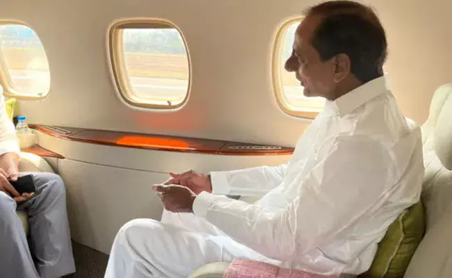 KCR Delhi Tour: కుటుంబంతో కేసీఆర్ ఢిల్లీ టూర్.. ప్రధాని అపాయింట్మెంట్ కోసం ప్రయత్నాలు.. KCR Delhi Tour: కుటుంబంతో కేసీఆర్ ఢిల్లీ టూర్.. ప్రధాని అపాయింట్మెంట్ కోసం ప్రయత్నాలు..