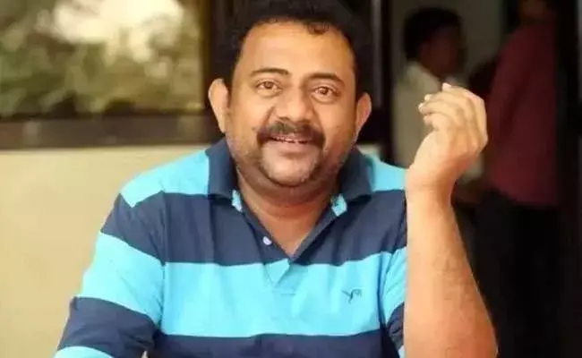 Sai madhav Burra : పవన్ ఫ్యాన్స్ కి అదిరిపోయే అప్డేట్ ఇచ్చిన సాయి మాధవ్ బుర్రా.. ! Sai madhav Burra : పవన్ ఫ్యాన్స్ కి అదిరిపోయే అప్డేట్ ఇచ్చిన సాయి మాధవ్ బుర్రా.. !