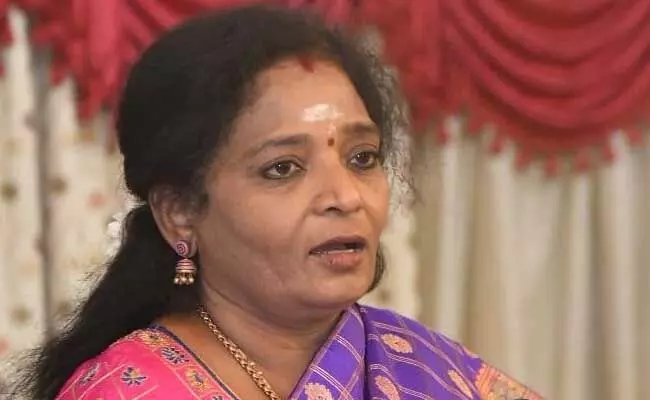 Tamilisai Soundararajan : నన్ను కాకపోయినా .. గవర్నర్‌ వ్యవస్థను గౌరవించాలి :  తమిళిసై
