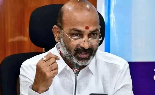 Bandi sanjay : పార్టీ కోసం కష్టపడిన వారికే ఎన్నికల్లో టికెట్లు : బండి సంజయ్ Bandi sanjay : పార్టీ కోసం కష్టపడిన వారికే ఎన్నికల్లో టికెట్లు : బండి సంజయ్