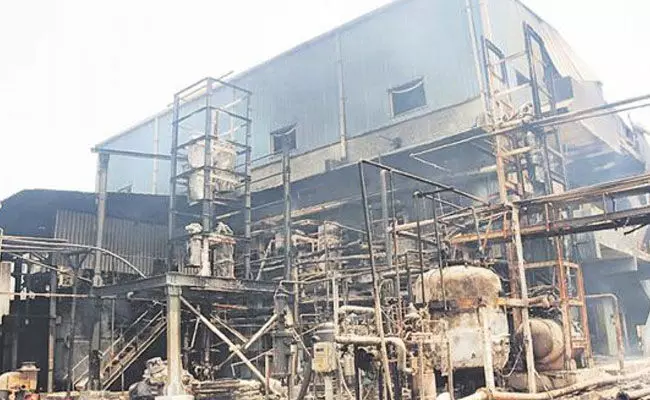 Porus Chemical Factory: ఆరుగురిని బలితీసుకున్న పోరస్ కెమికల్ ఫ్యాక్టరీ మూసివేత.. Porus Chemical Factory: ఆరుగురిని బలితీసుకున్న పోరస్ కెమికల్ ఫ్యాక్టరీ మూసివేత..