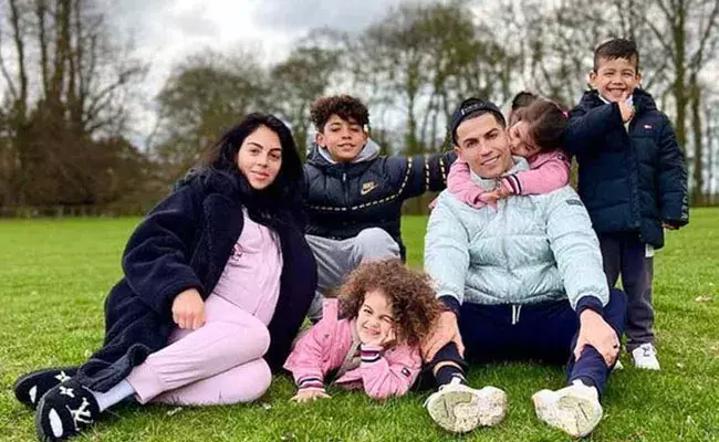 Cristiano Ronaldo: అప్పుడే పుట్టిన బిడ్డను కోల్పోయిన రొనాల్డో.. ట్విటర్‌లో పోస్ట్..