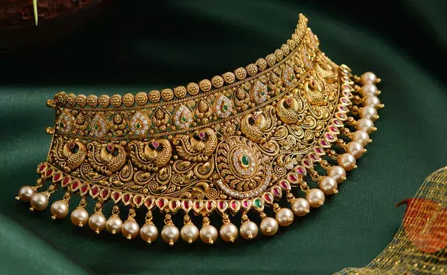 Gold and Silver Rates Today: గుడ్ న్యూస్! భారీగా తగ్గిన బంగారం, వెండి ధరలు..