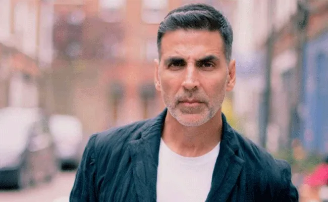 Akshay Kumar: అలా చేయడం తప్పే.. అభిమానులకు అక్షయ్ కుమార్ క్షమాపణలు.. Akshay Kumar: అలా చేయడం తప్పే.. అభిమానులకు అక్షయ్ కుమార్ క్షమాపణలు..
