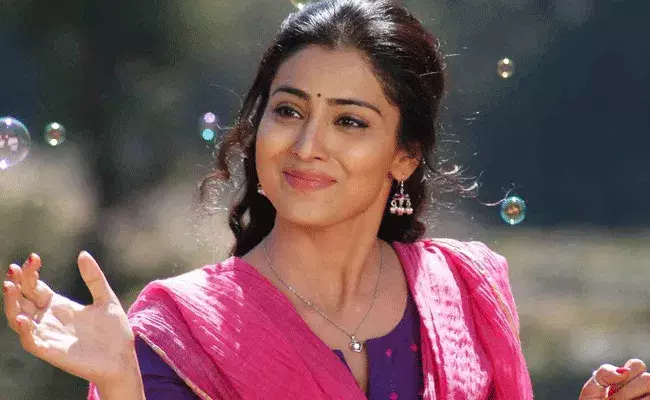 Shriya Saran: బేబీ బంప్‌తో డ్యాన్స్ చేస్తున్న శ్రియా.. వీడియో వైరల్‌