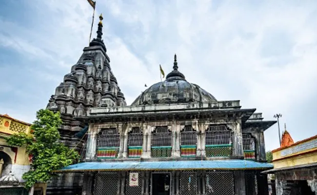 Gaya Temple: ఆ ఆలయంలో దేవుడికి ఏసీ.. ఏకంగా గర్భగుడిలోనే..