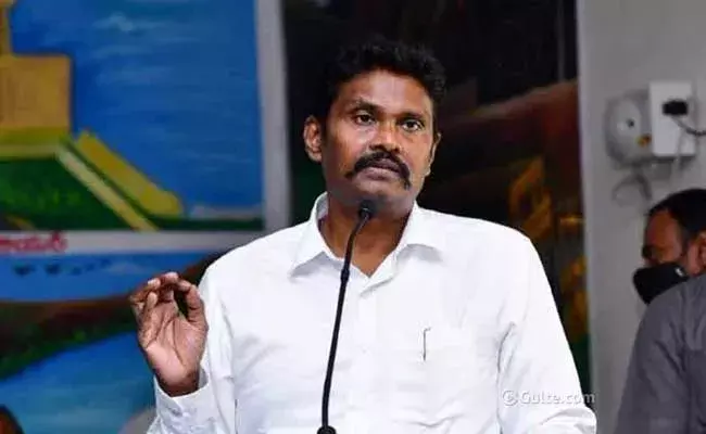 sunil kumar : ఐపీఎస్ సునీల్ కుమార్పై చర్యలకు కేంద్ర హోంశాఖ ఆదేశం sunil kumar : ఐపీఎస్ సునీల్ కుమార్పై చర్యలకు కేంద్ర హోంశాఖ ఆదేశం