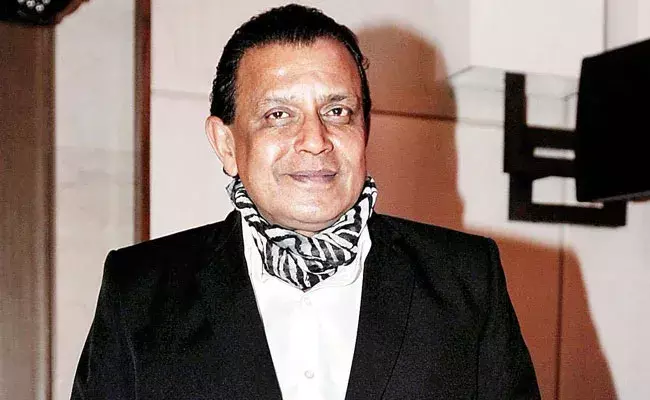 Mithun Chakraborty: అస్వస్థతకు గురైన సీనియర్ నటుడు.. ఆసుపత్రిలో ఉన్న ఫోటో వైరల్.. Mithun Chakraborty: అస్వస్థతకు గురైన సీనియర్ నటుడు.. ఆసుపత్రిలో ఉన్న ఫోటో వైరల్..