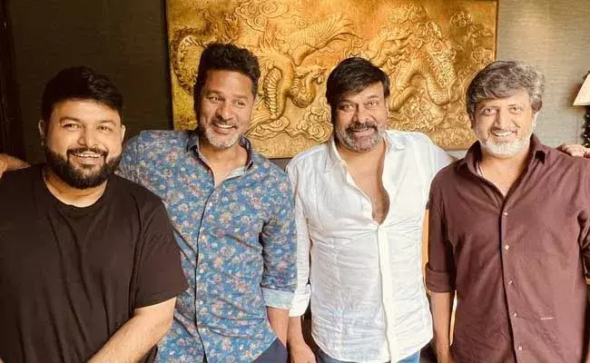 Godfather : గాడ్ఫాదర్ కి ప్రభుదేవా స్టెప్స్..! Godfather : గాడ్ఫాదర్ కి ప్రభుదేవా స్టెప్స్..!