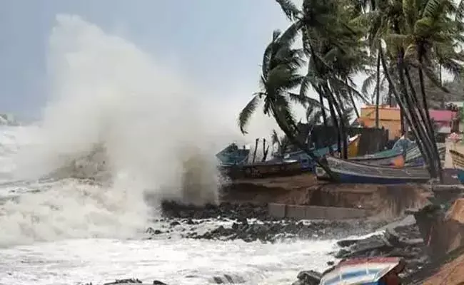Asani Cyclone : పశ్చిమ మధ్య బంగాళాఖాతంలో కొనసాగుతున్న తీవ్ర తుఫాన్ Asani Cyclone : పశ్చిమ మధ్య బంగాళాఖాతంలో కొనసాగుతున్న తీవ్ర తుఫాన్