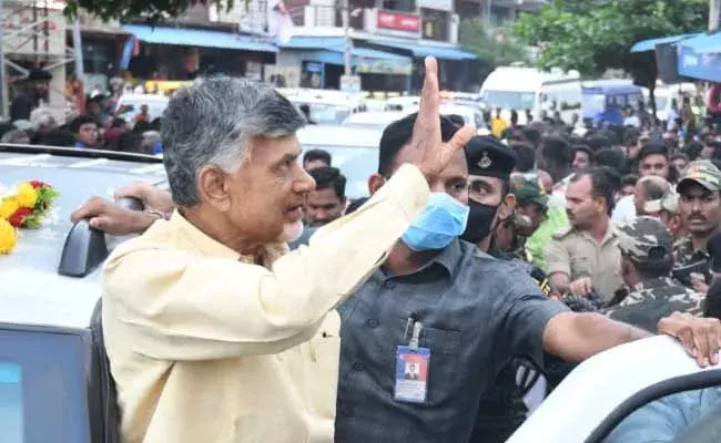 Chandrababu : ఏపీలో దొంగల రాజ్యం నడుస్తోంది : చంద్రబాబు