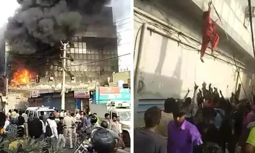Delhi Mundka fire : ఢిల్లీ అగ్నిప్రమాదం : మృతుల కుటుంబాల‌కు రూ.10 ల‌క్షల ఎక్స్‌గ్రేషియా