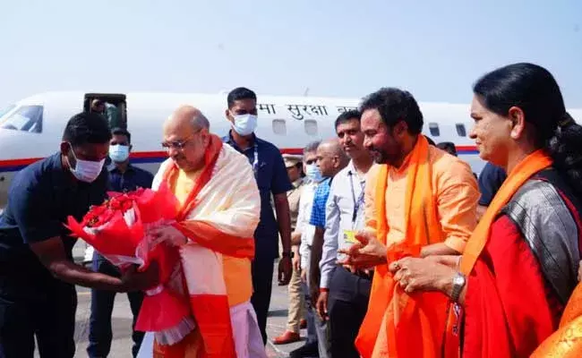Amit Shah :  కేంద్రహోం మంత్రి అమిత్ షాకి ఘనస్వాగతం..! Amit Shah :  కేంద్రహోం మంత్రి అమిత్ షాకి ఘనస్వాగతం..!