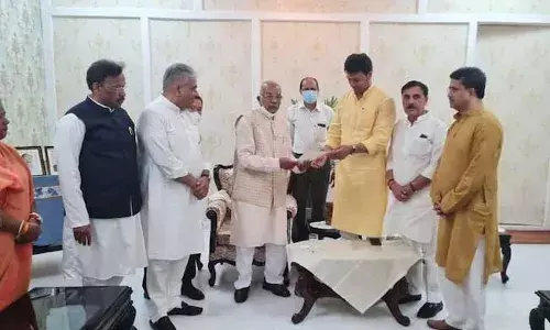 Tripura : త్రిపుర ముఖ్యమంత్రి బిప్లబ్ కుమార్ దేబ్ రాజీనామా..! Tripura : త్రిపుర ముఖ్యమంత్రి బిప్లబ్ కుమార్ దేబ్ రాజీనామా..!